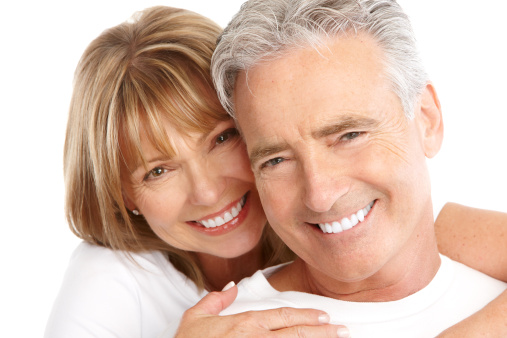 טיפולי שיניים בהרדמה מלאה לגיל הזהב